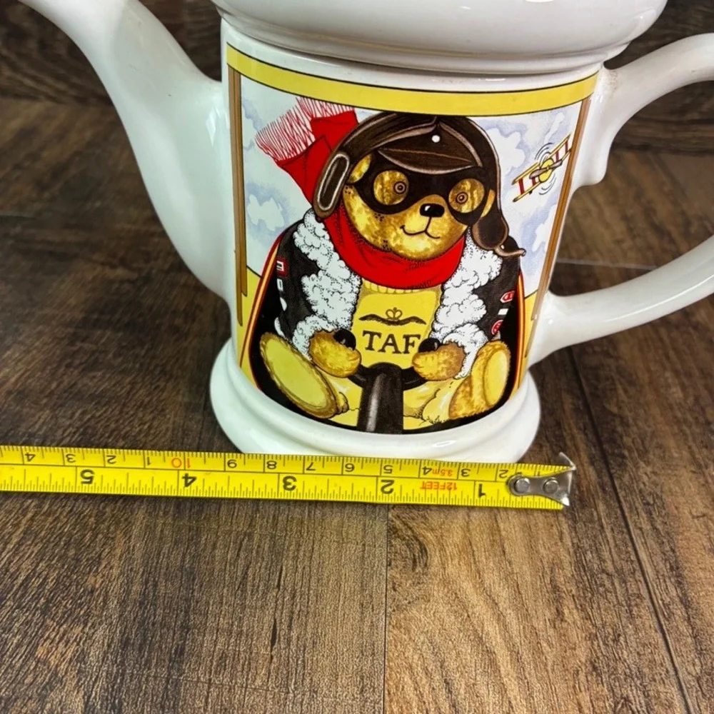Wade Alex the Aviator Teapot Judith Wootton Made in England Bear Pilot Vintage